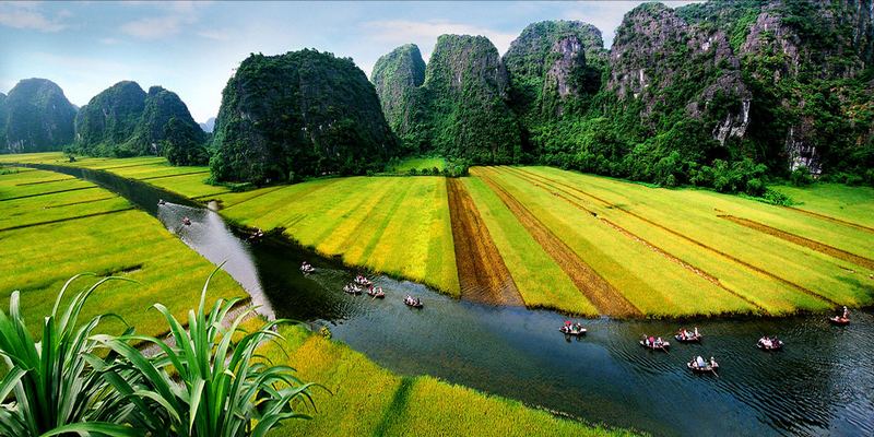 Northern Vietnam Travel with Beautiful Landscapes