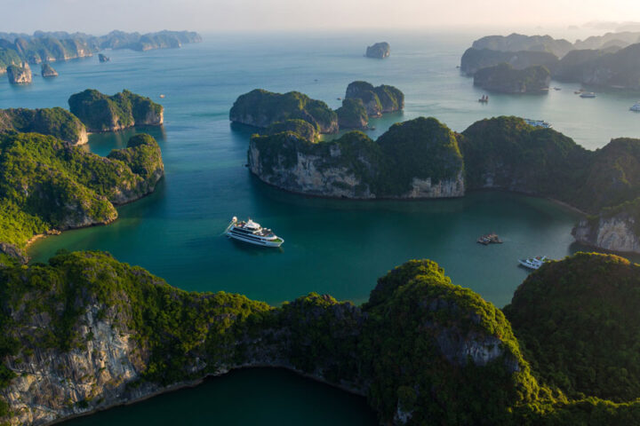 Discovery Halong bay – Lan Ha bay 2days/ 1night